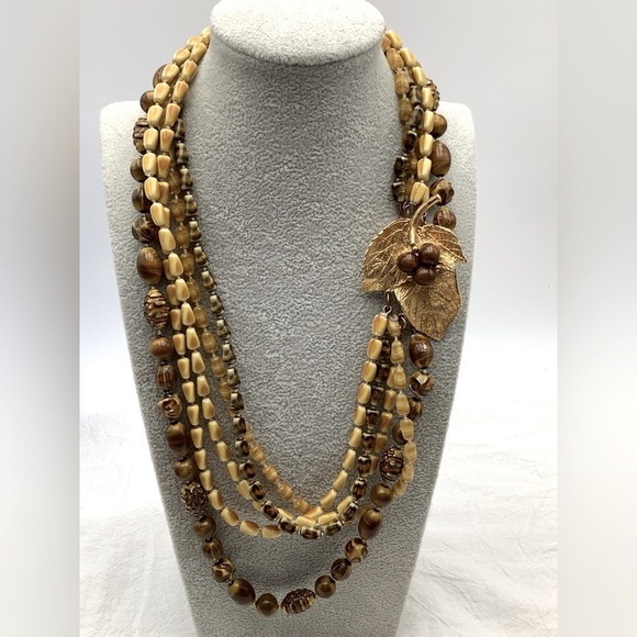 Vintage Strand of Browns and Golds Art Deco Necklace - Picture 2 of 4